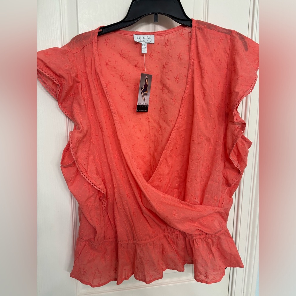 Sofia Jeans BNWT Blouse - Size XXL